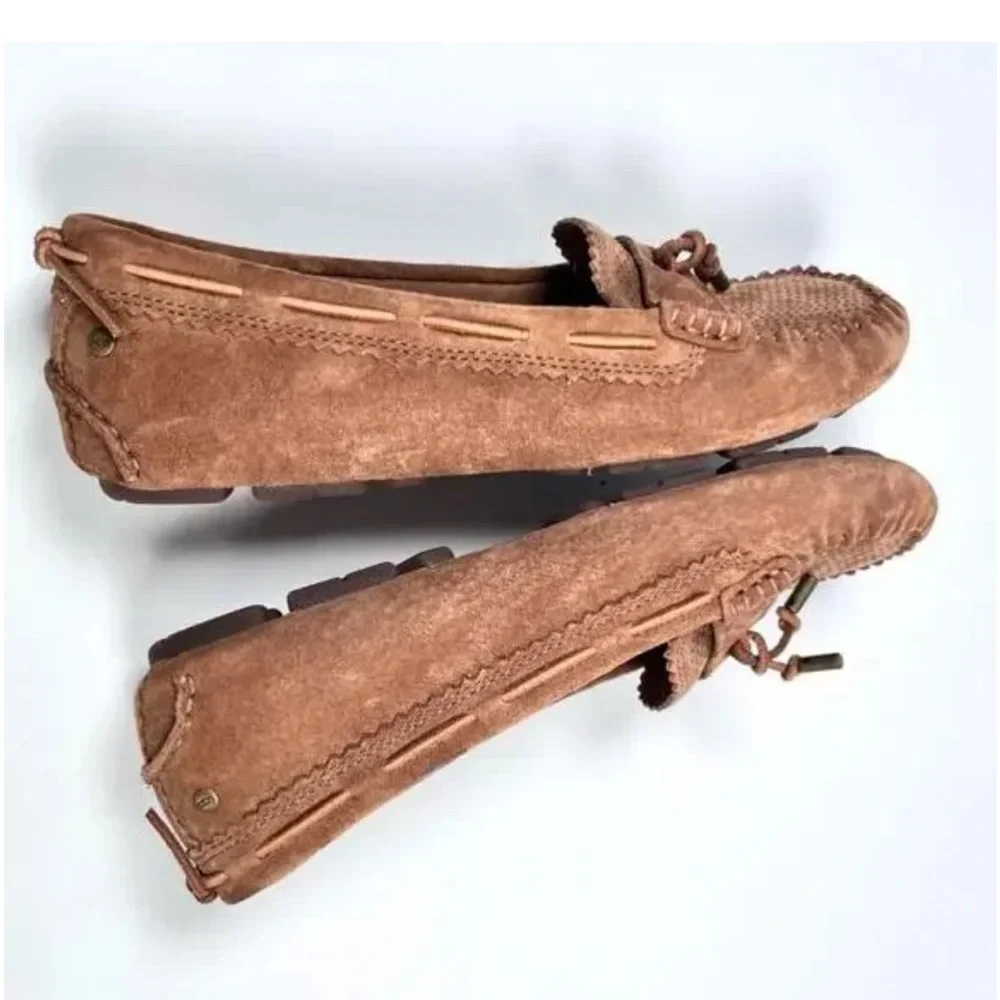 UGG Women's Chestnut Suede Moccasin Loafers Size 6.5 - Picture 10 of 10
